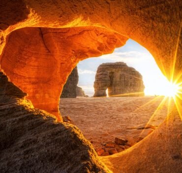 Elephant,Rock...,In,Saudi,Arabia